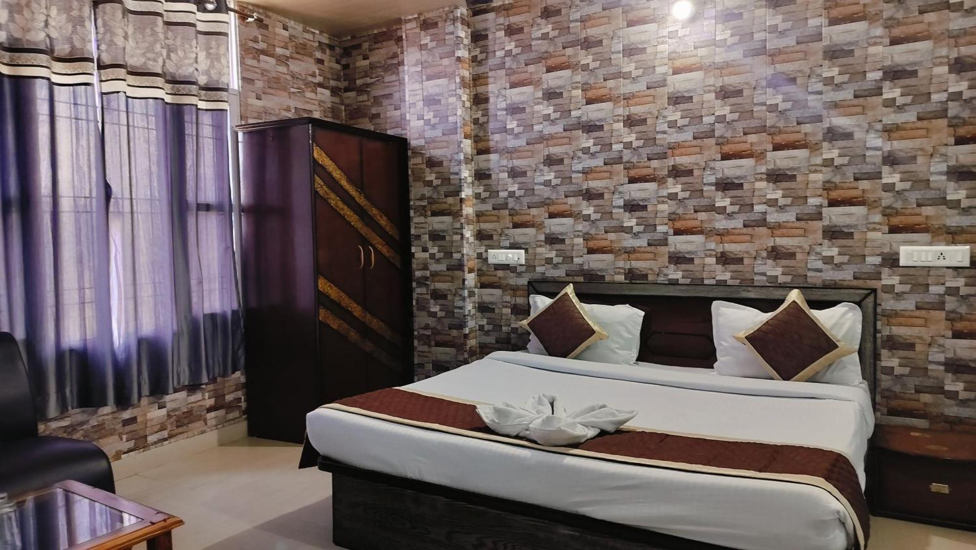 Hotel Binwa View Baijnāth Exterior foto