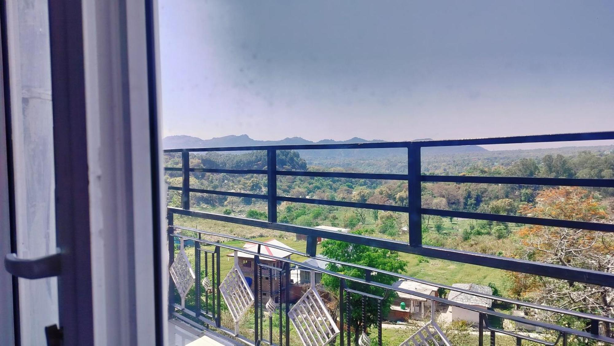 Hotel Binwa View Baijnāth Exterior foto